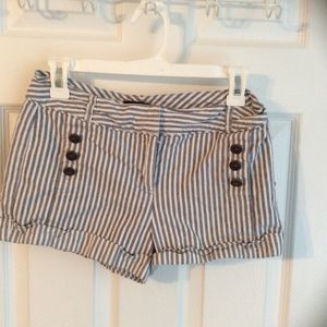 Cute Forever 21 Shorts. Medium